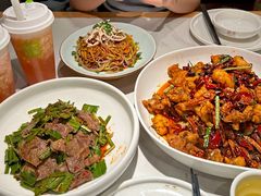 -首秀·四川料理(吾悦广场店)