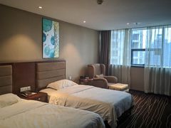 -怡华威斯达酒店(重庆医科大学附属儿童医院店)