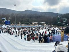 -汤山欢乐雪世界