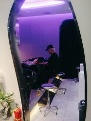 -TOP HAIR SALON