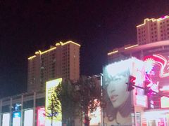 -王府井百货(中州中路店)