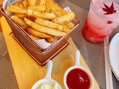 -C Cafe(朵云书院·戏剧店)