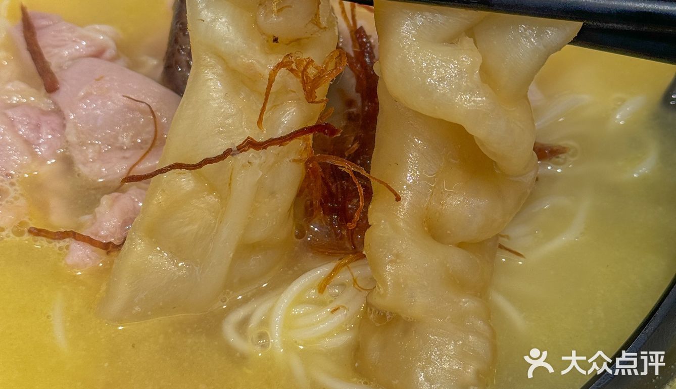 來🇭🇰粉嶺怎麼可以錯過這家花膠雞麵呢❗️