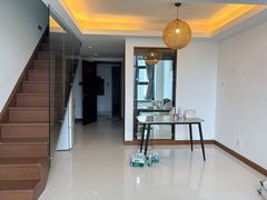 -珠海拱北口岸智选假日酒店