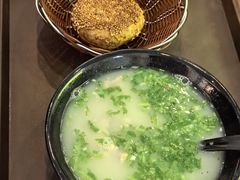 -万红路羊汤烧饼店(将台路店)