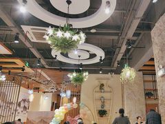 -香山湖家家宴(中山陵店)