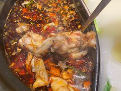 牛蛙-串门邻居串串火锅(云南南路店)