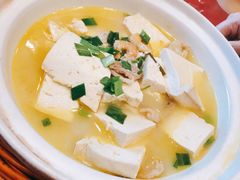 -侬佳蒸菜馆(听潮店)