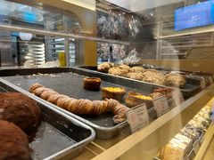 餐具摆设-OUR Bakery(SKP-S店)