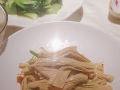 -荷塘秋月·本帮江浙菜(国权路店)