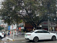-酱壹老三饵丝(南宁南路店)