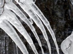 -大平台龙居瀑布旅游区