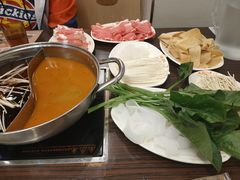 -呷哺呷哺(世贸.工三店)