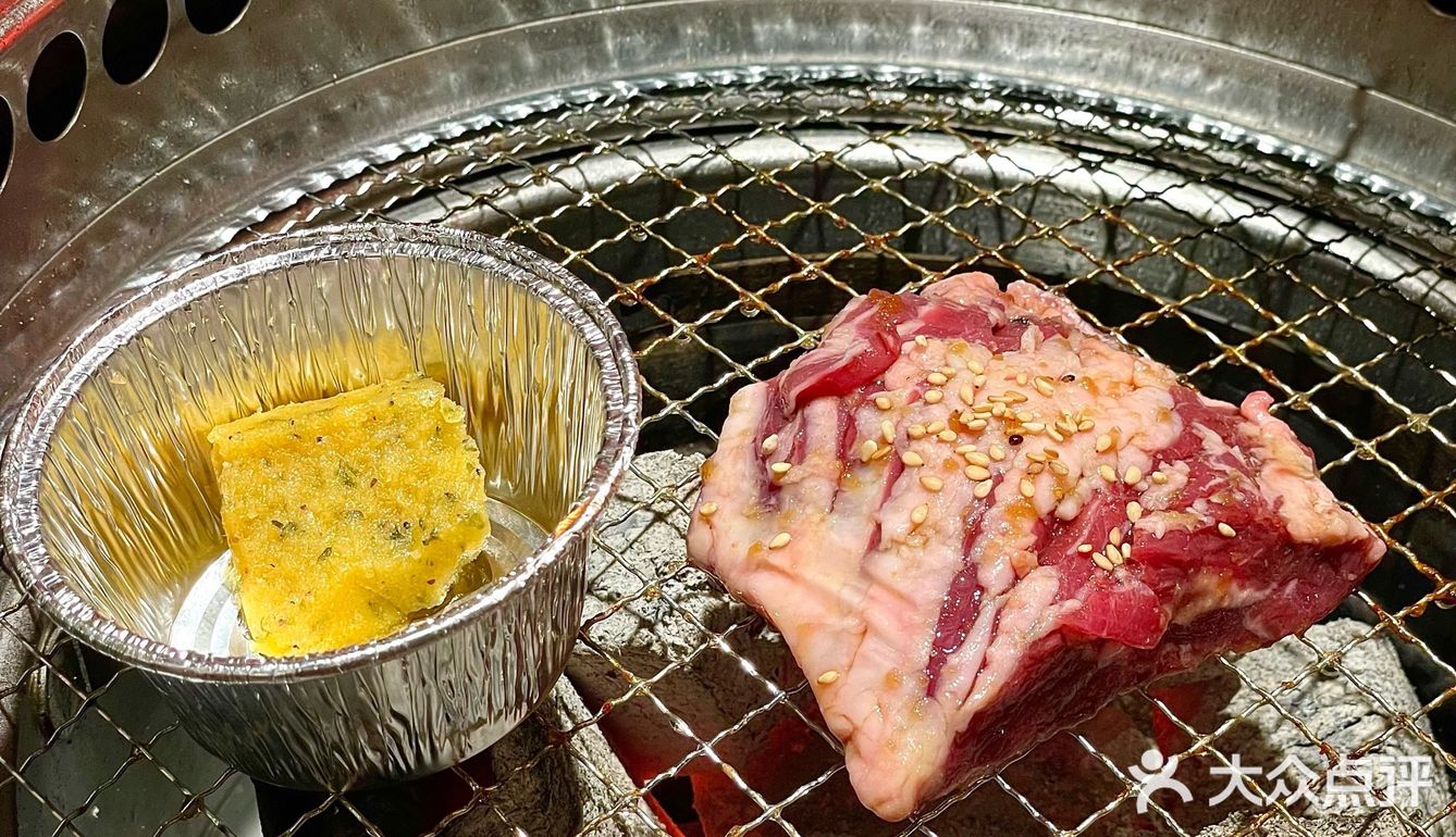 东莞首家肉祭烧肉 一番