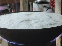 -云南大锅豆浆店