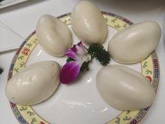 鹿鸣春御点澄沙包-鹿鸣春饭店(总店)