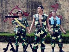 -雪山彩虹谷景区