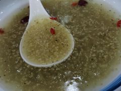 藜麦粥-撒拉人家.酸菜牦牛肉火锅