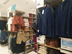 -优衣库(洛阳中州万达广场店)