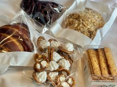 -OUR Bakery(中海环宇荟店)
