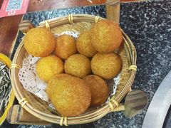 -鲁员外地锅鸡地锅鱼(古墩路店)