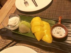 -Phensiri Thai Restaurant