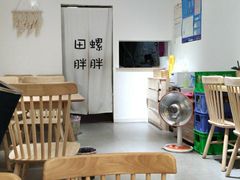 大堂-螺小胖柳州螺蛳粉(钟楼总店)
