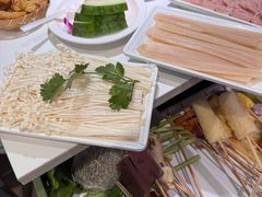 -佰人王串串香火锅(洋珠巷店)