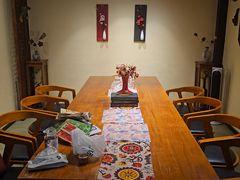 -小草屋轰趴馆别墅派对新场团建家庭聚会