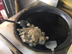 -二七友名焖子铺