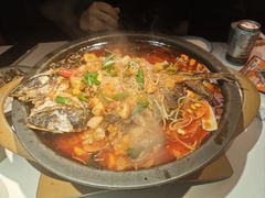-鸣记脆皮烤鱼·海鲜烤鱼(三八广场店)