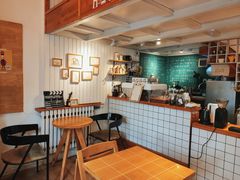 -长颈鹿咖啡(大学路店)