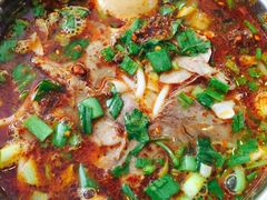 -遵义虾子张六羊肉粉(普陀路店)