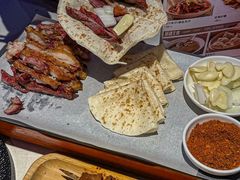 -小河公主秘制烤羊腿(小绿谷店)