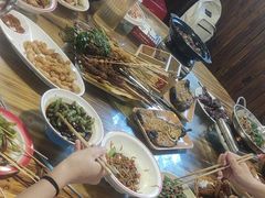 -冶建镜子·老南昌大排档·江西虾王(总店)