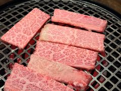 -肉魁屋·烧肉·烧鸟·酒场(高新店)