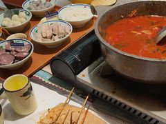-刘姐啤酒鱼民族演艺餐厅(西街总店)