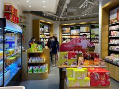 -良品铺子(五角场万达店)