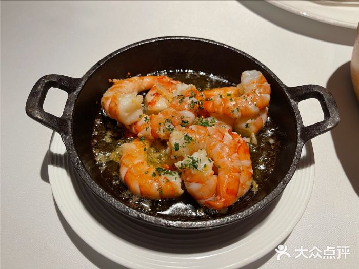 ELROJO红·西班牙餐厅(中骏世界城店)橄榄油香蒜虾仁图片