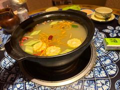 滋补羊汤锅-恋羊时代黑山羊火锅(滨海大道店)
