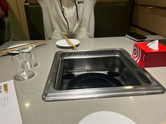 -海底捞火锅(宝龙广场夜宵主题店)
