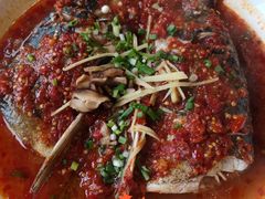 剁椒鱼头-嘉丰湘菜馆(芳群园店)