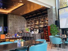 -星河吉酒店-BOND大堂吧·咖啡·简餐