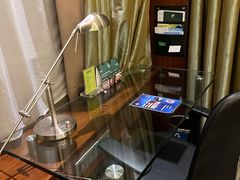 -上海浦东假日酒店