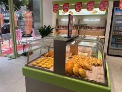 -顶东面包花园·生日蛋糕(太平店)
