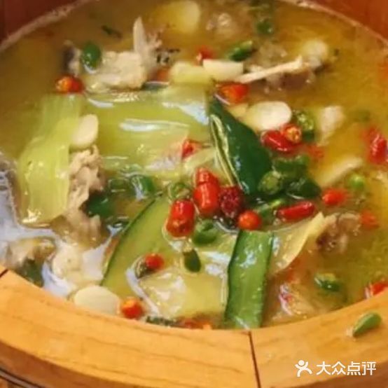 渔伴自助木桶鱼(广元老城总店)