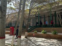 -艾提尕尔清真寺