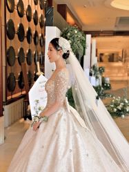 -伯瓷皇后婚纱艺术空间