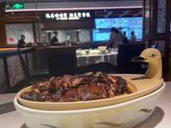 -八府香鸭·啫啫煲(华山路店)