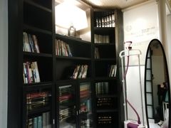 -喜鹊愉家酒店(郑州曼哈顿博览中心地铁站店)